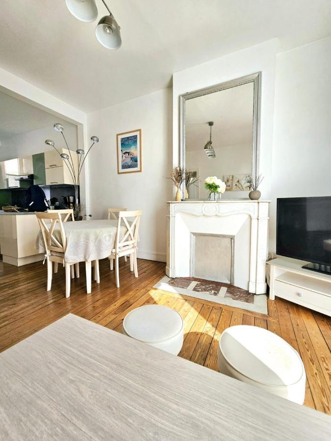 Appartement Douillet En Hyper Centre De 디에프 외부 사진