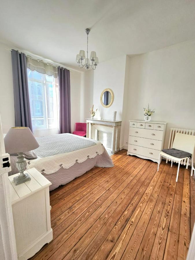 Appartement Douillet En Hyper Centre De 디에프 외부 사진